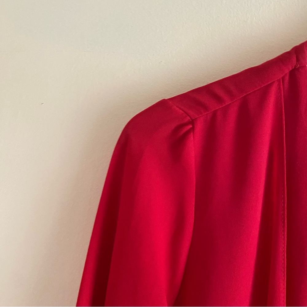 Joseph Ribkoff Red Tie Front Blouse Size 8 Chiffon V Neck 3/4 Sleeve Office - Picture 4 of 15
